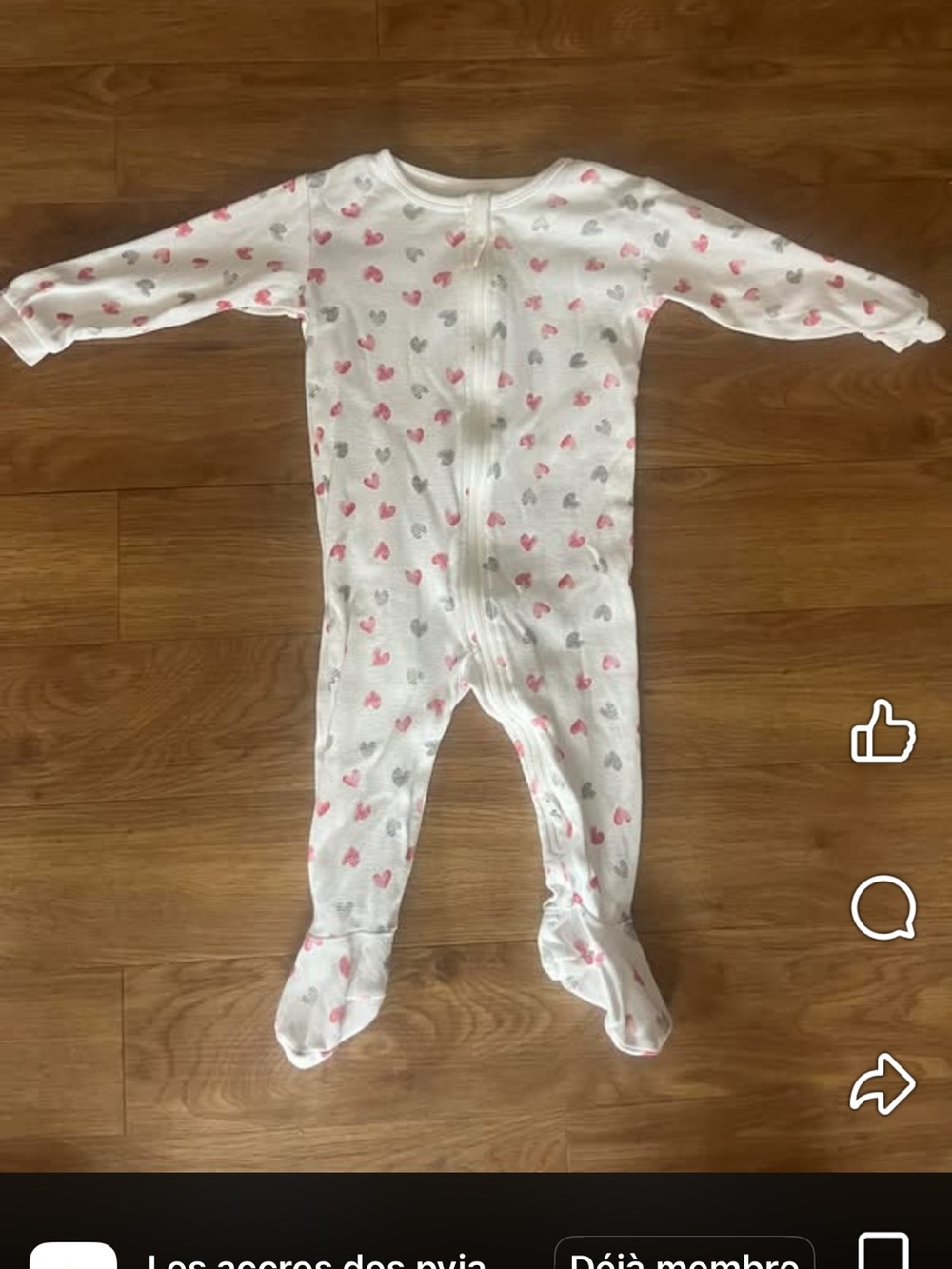 White Baby One-Piece Footed Pajamas with red and Gray Hearts Petit Lem 9 months